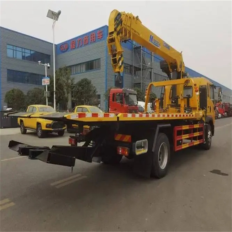 建始附近小随车吊出租电话，轻松解决搬运烦恼