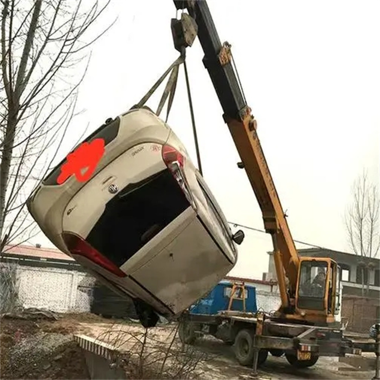 建始随时待命，吊车24小时道路救援服务全解析